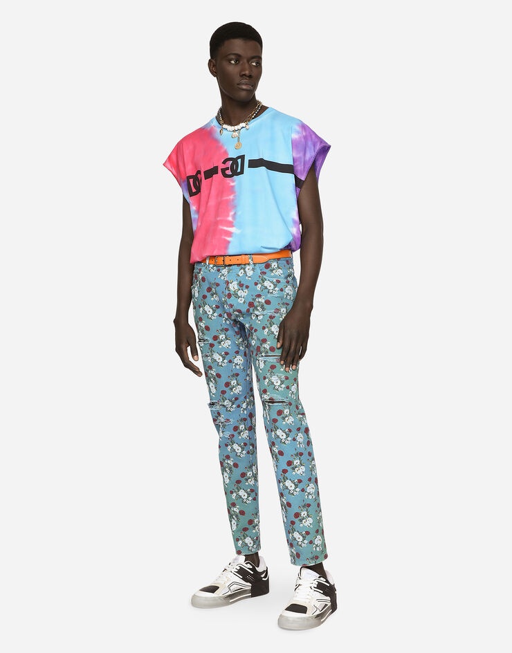 Regular-fit jeans with all-over floral print - 1