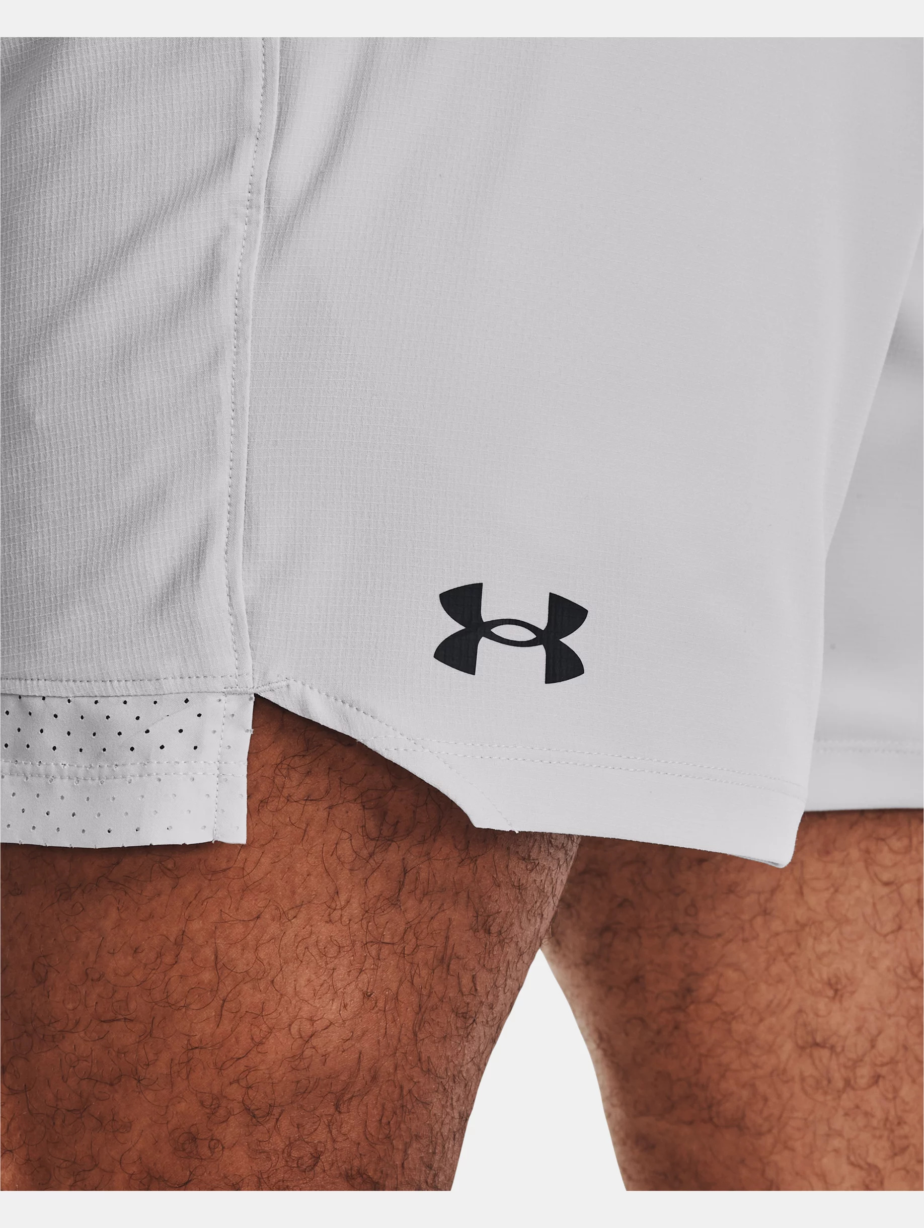 Men's UA Vanish Woven 6" Shorts - 6