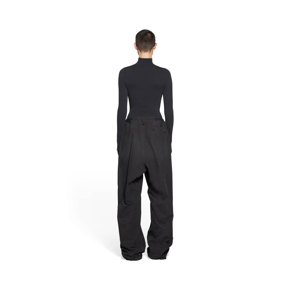 Men's Minimal Cargo Pants  in Black - 4
