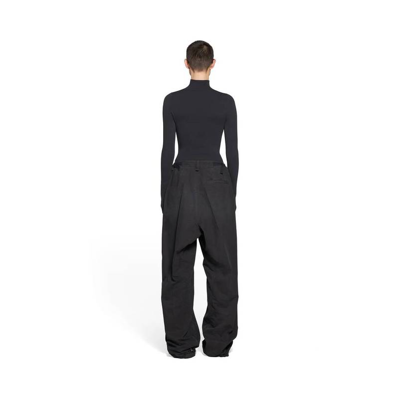 Men's Minimal Cargo Pants  in Black 4