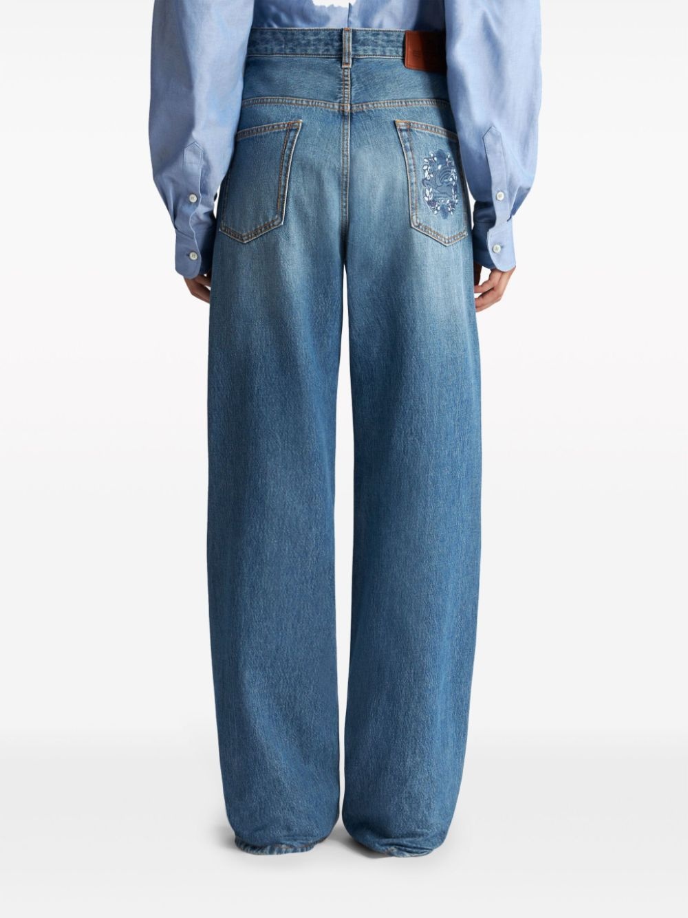 Pegaso-embroidered wide-leg jeans - 4