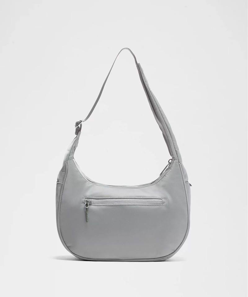 City Essentials Shoulder Bag 4L 3