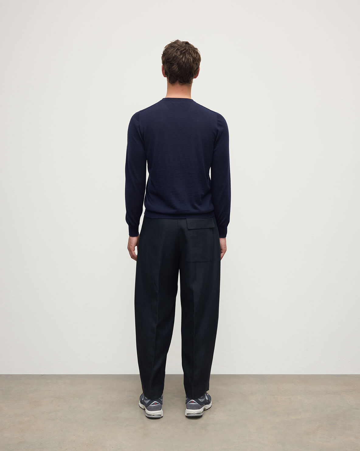 Superfine Cashmere Navy Round Neck Jumper - 4