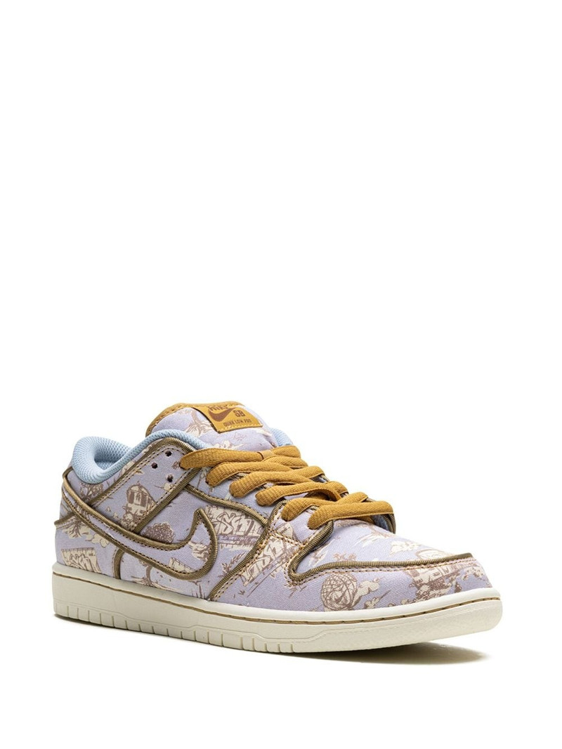 Nike SB Dunk "Pastoral Print" sneakers outlook