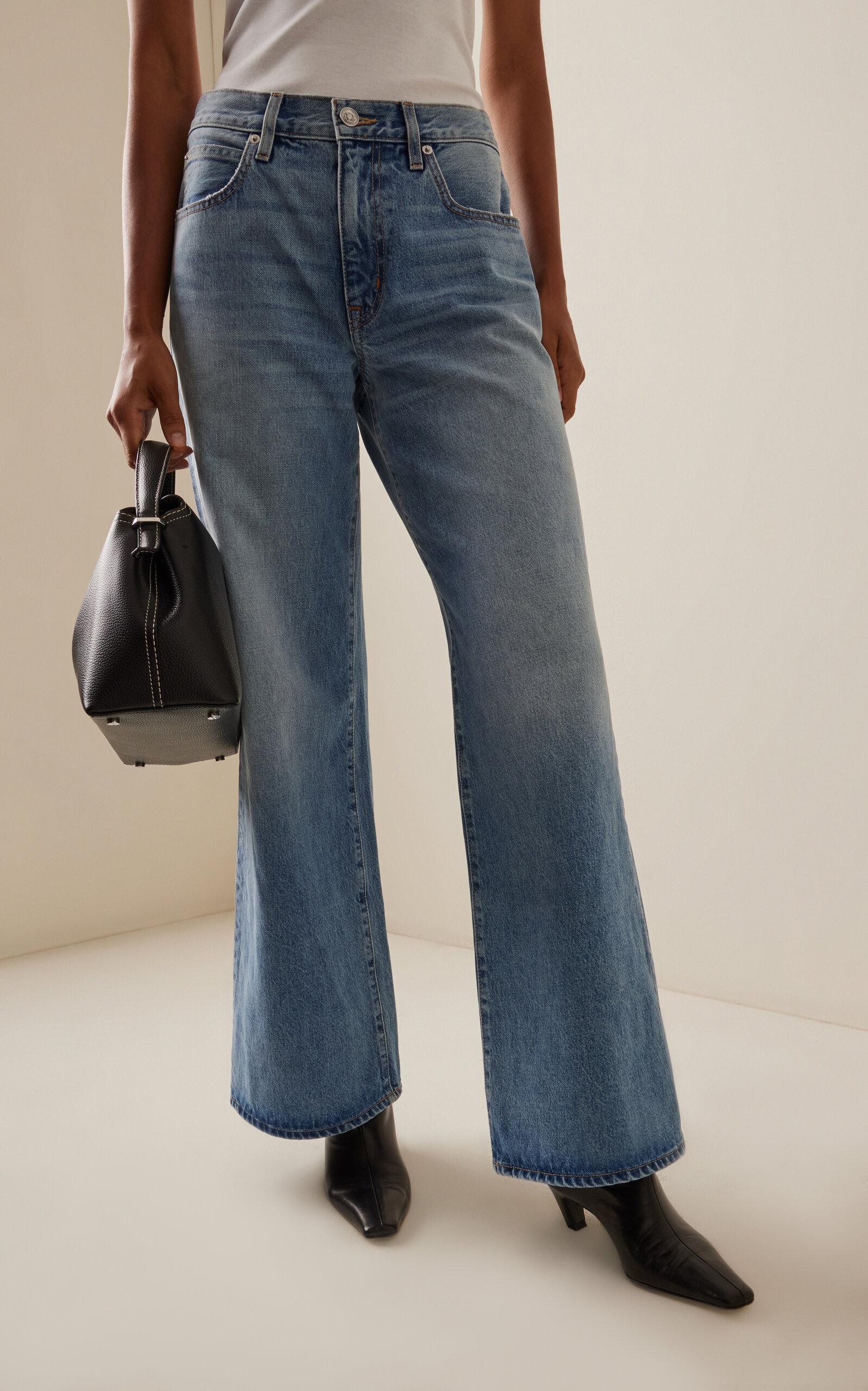 Selena Rigid Mid-Rise Wide-Leg Jeans light wash - 3