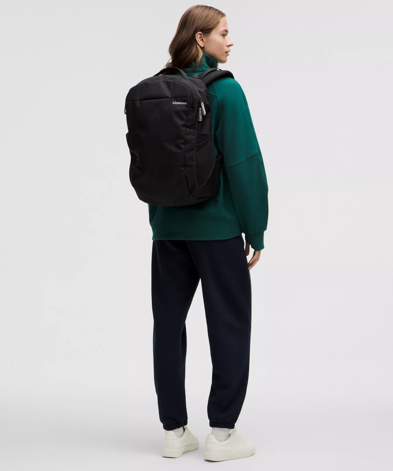 lululemon Triple-Zip Backpack 28L outlook