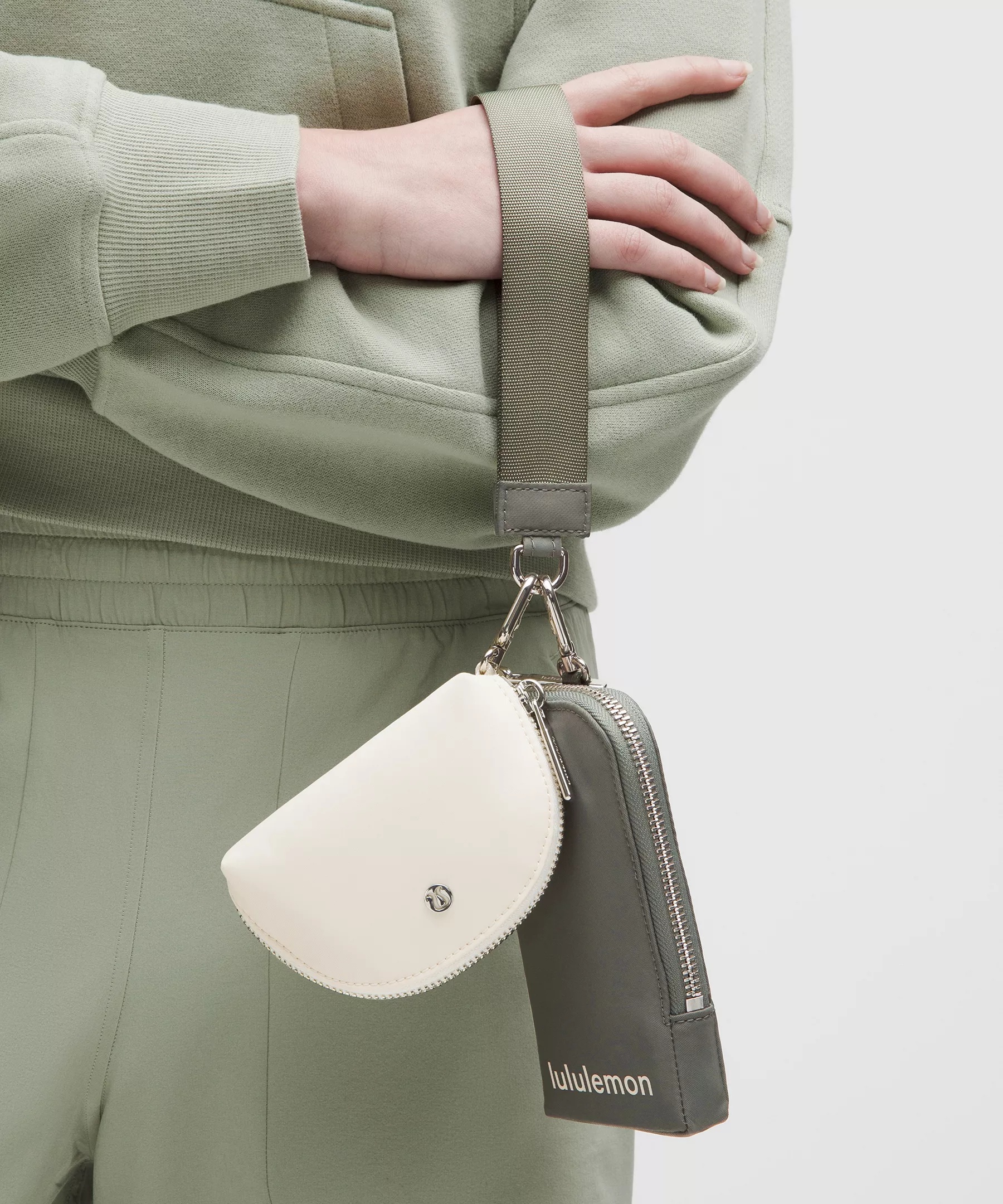 Dual Pouch Wristlet *Wallet - 2