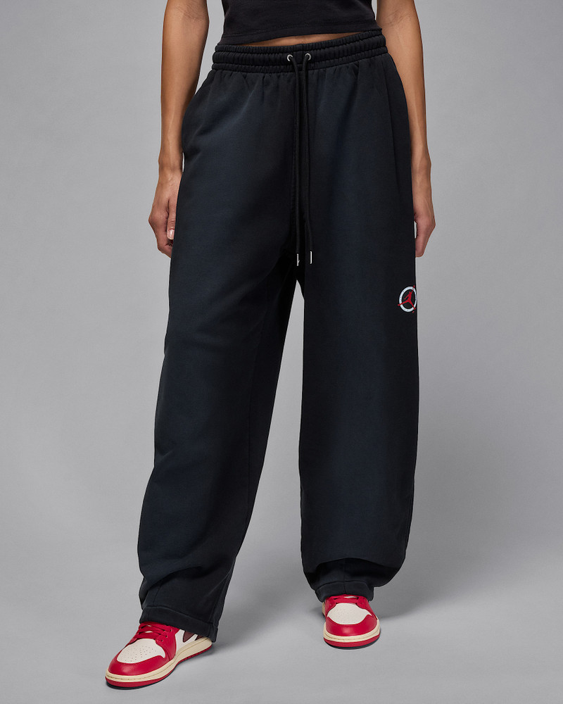 Jordan Flight Fleece Women's Baggy Pants 1