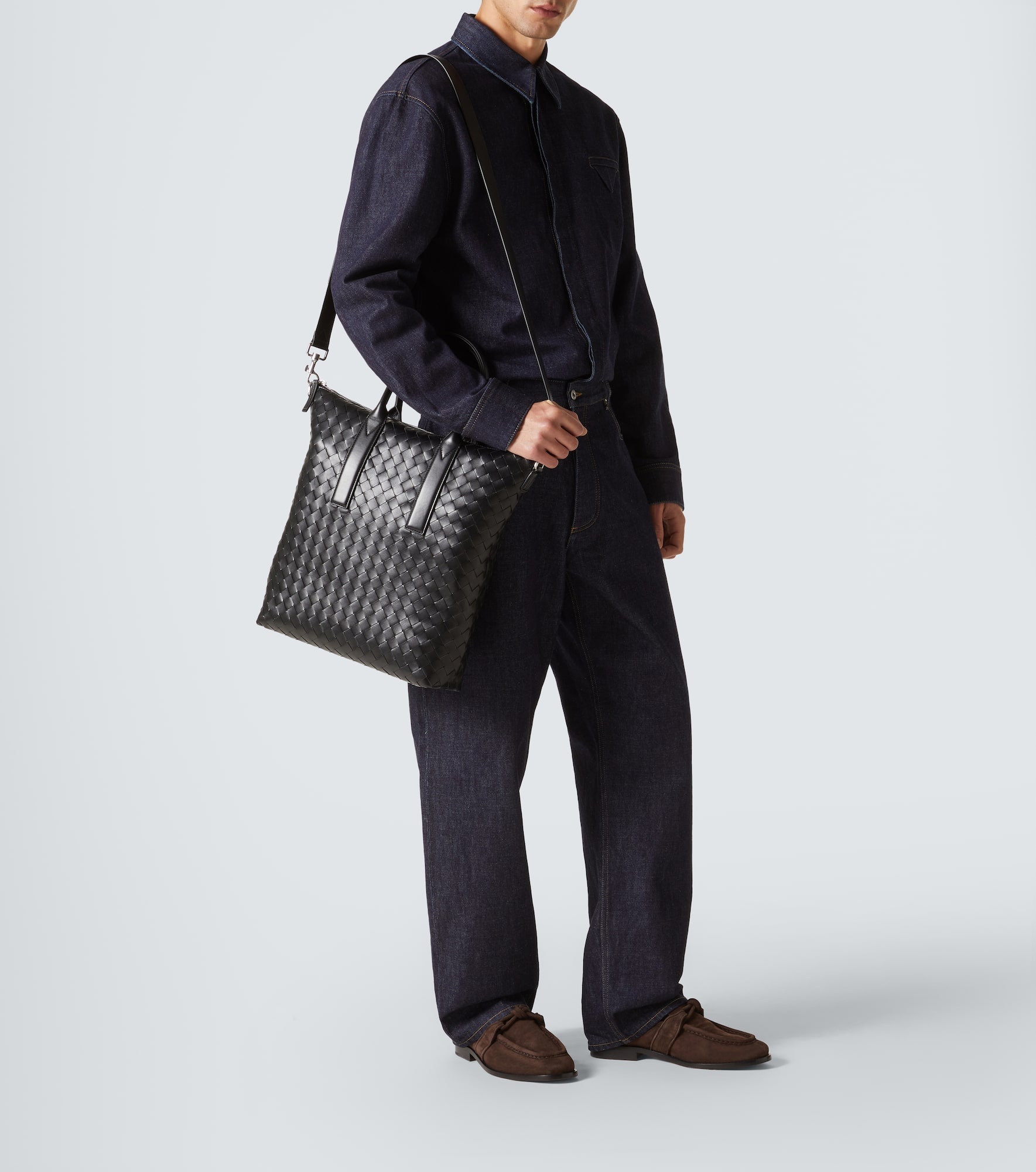 Classic Intrecciato leather tote bag - 7
