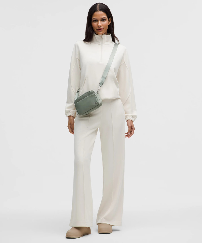 lululemon Everywhere Crossbody Bag 2L *Metal Hardware outlook