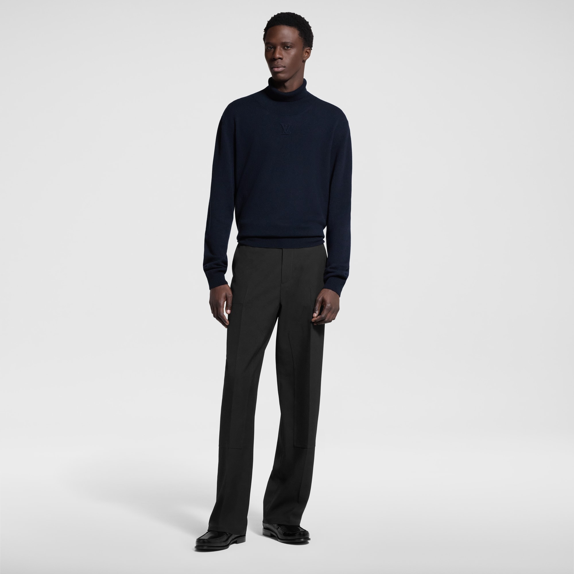 LVSE LV Embossed Turtle Neck - 4