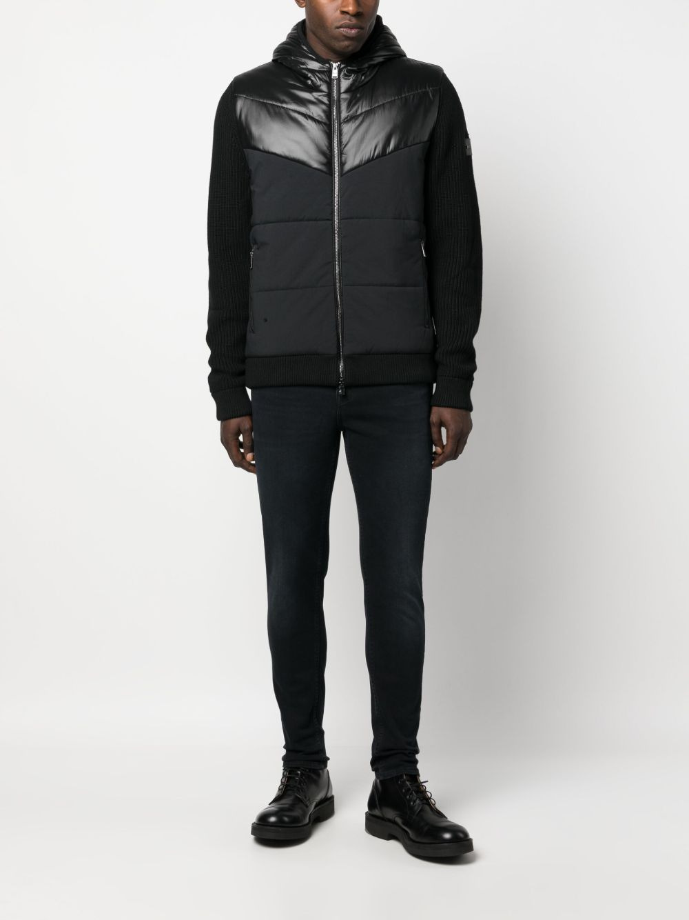mid-rise tapered-leg jeans - 2