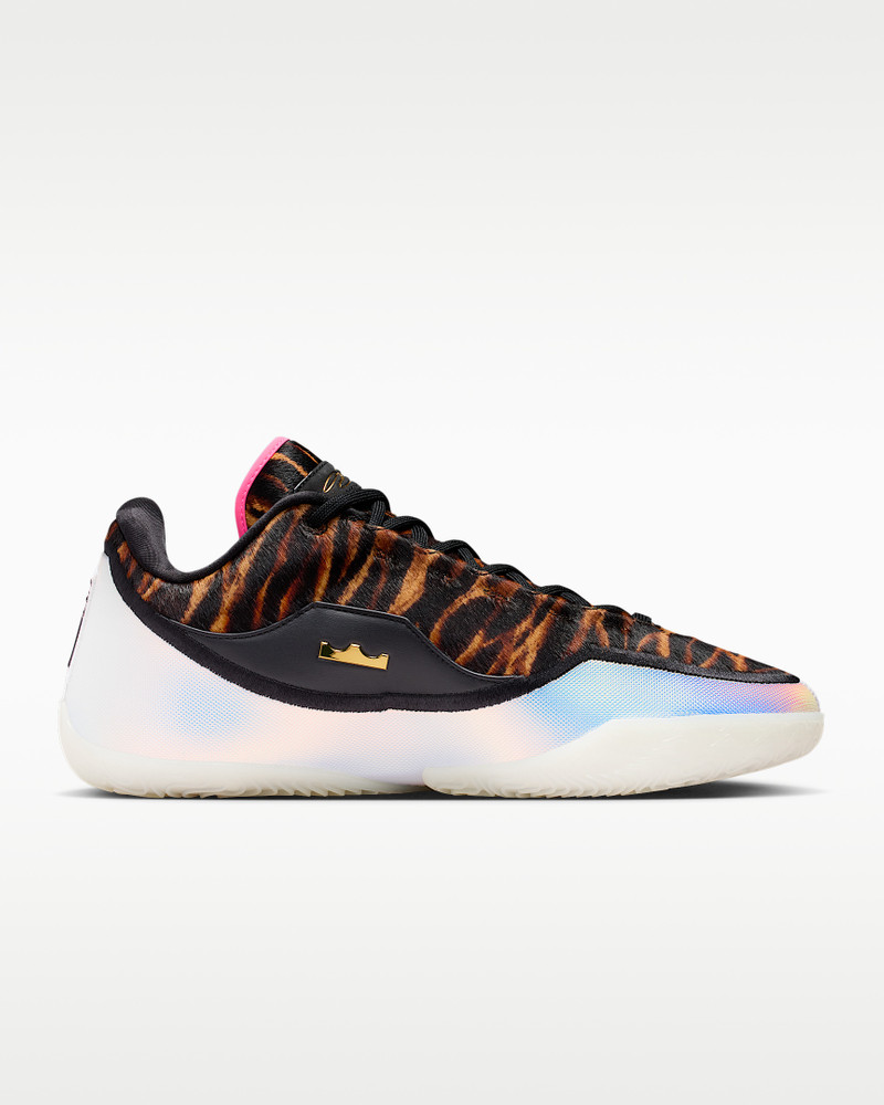 LeBron XXIII "Heat Wave" Basketball Shoes 3