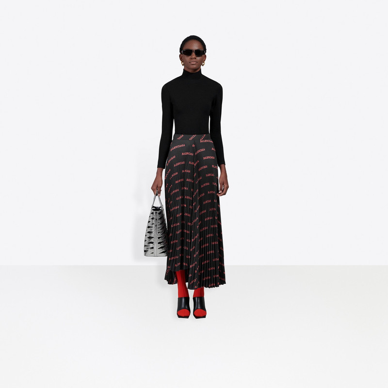 Allover Sporty Logo Asymmetric Pleated Skirt 3