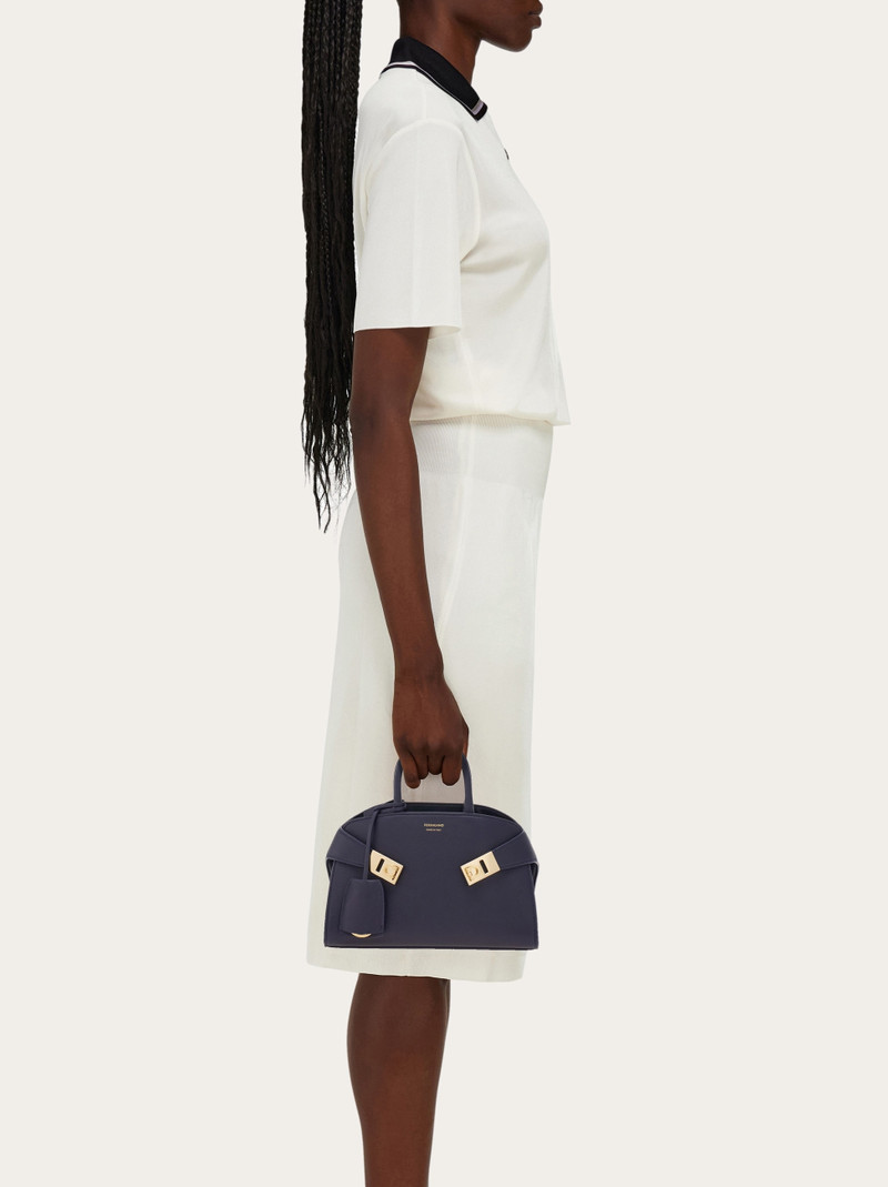 FERRAGAMO Hug handbag (XS) outlook
