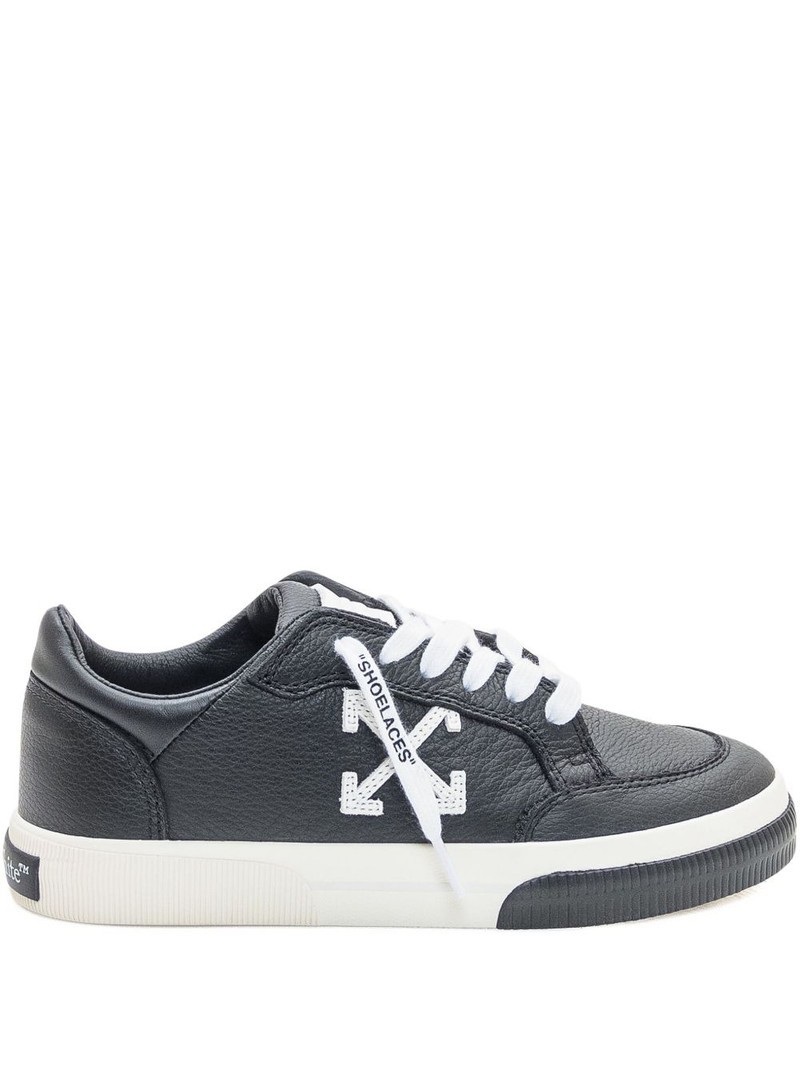 Arrows-motif sneakers 1