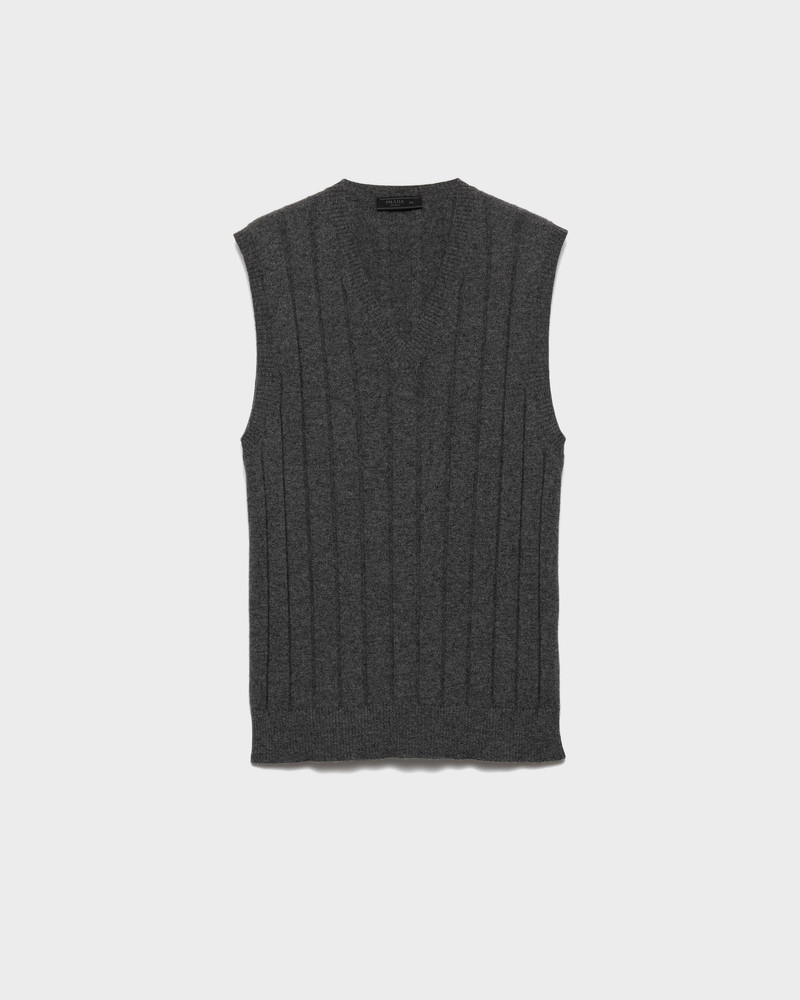 Cashmere V-neck vest 1