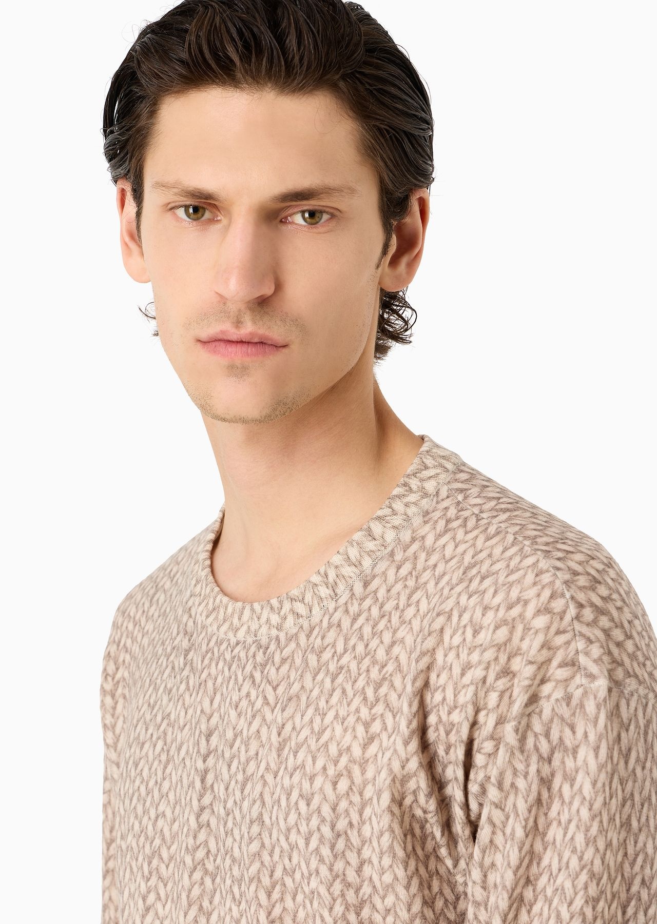 Crew-neck jumper in virgin wool with a braided print - 5