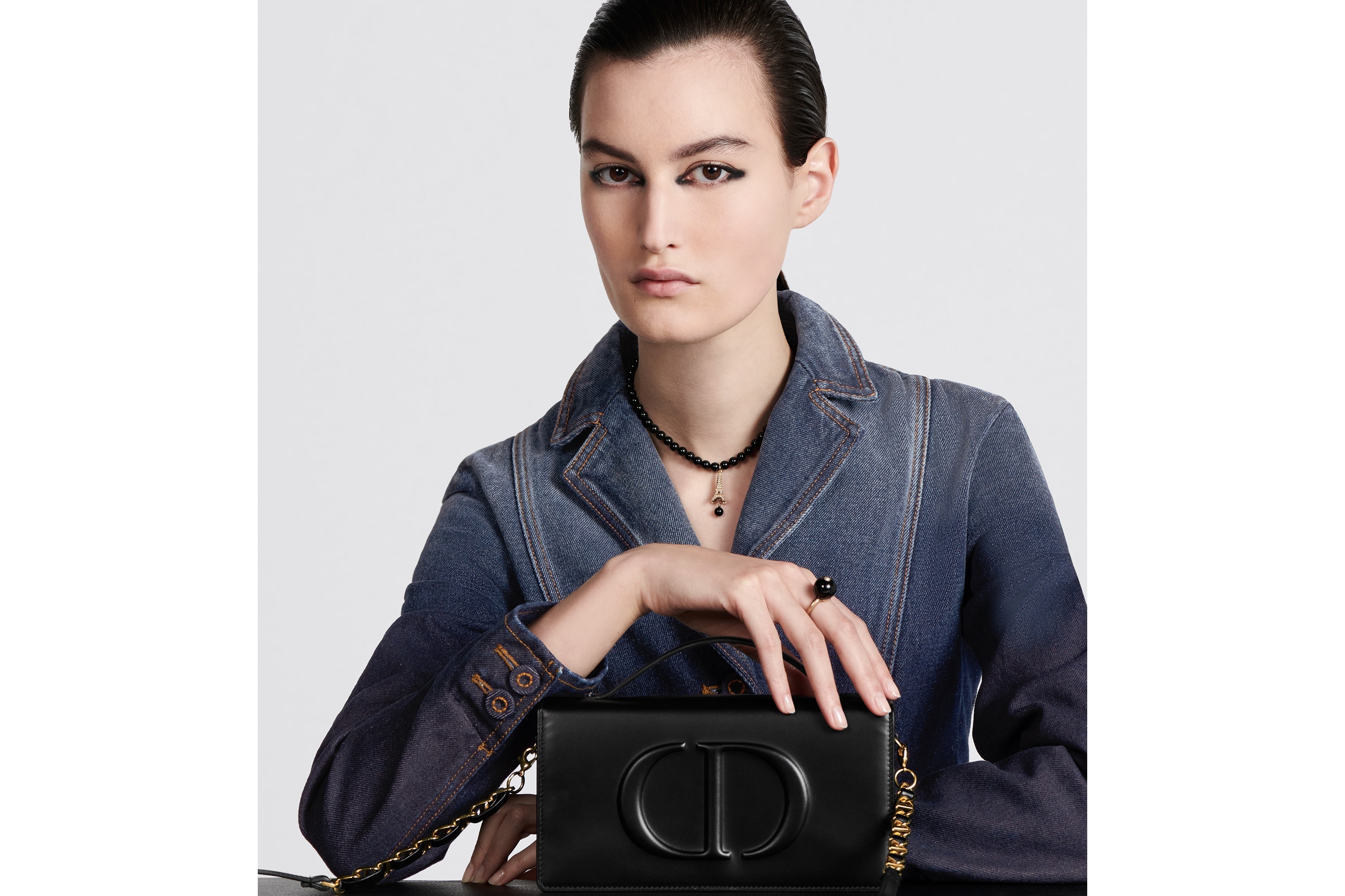 【新品/正規品】DIOR CD SIGNATURE トップハンドルミニバッグ Dior CD Signature Mini Bag | dior | REVERSIBLE