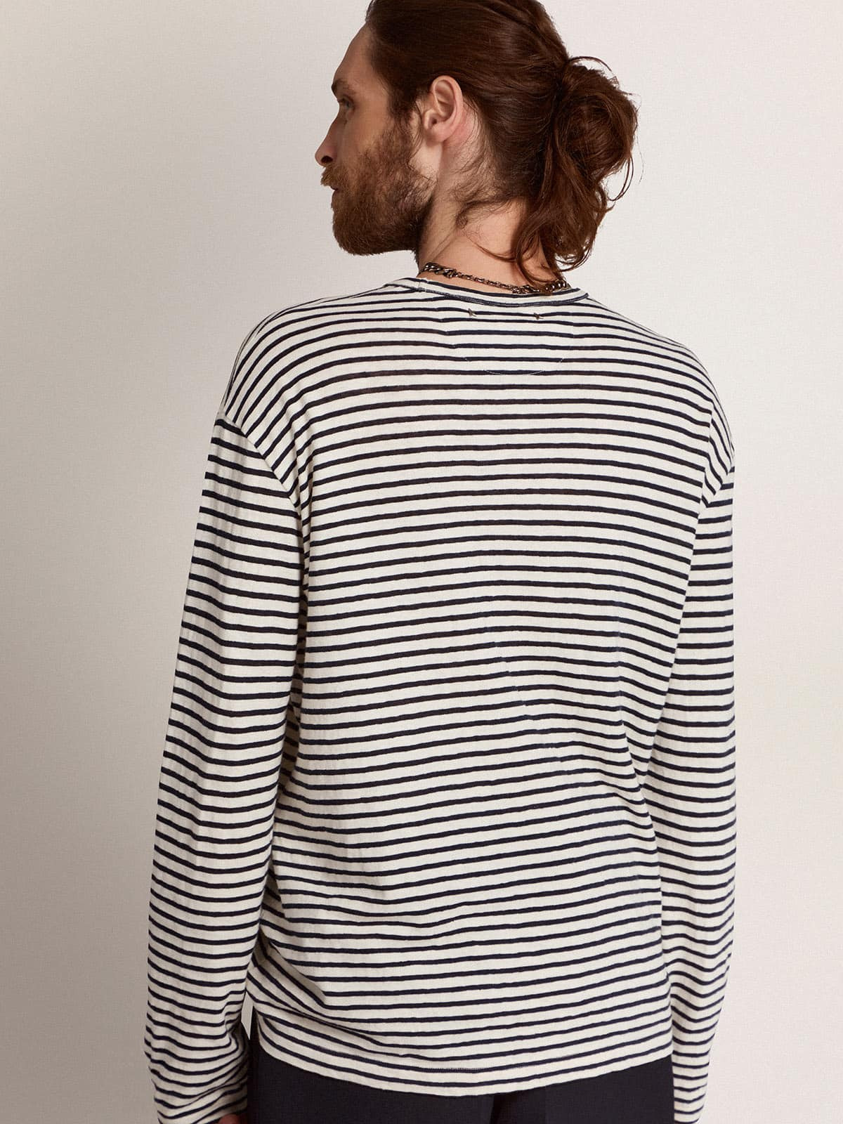 Men's T-shirt with white and blue stripes and embroidery on the front - 4