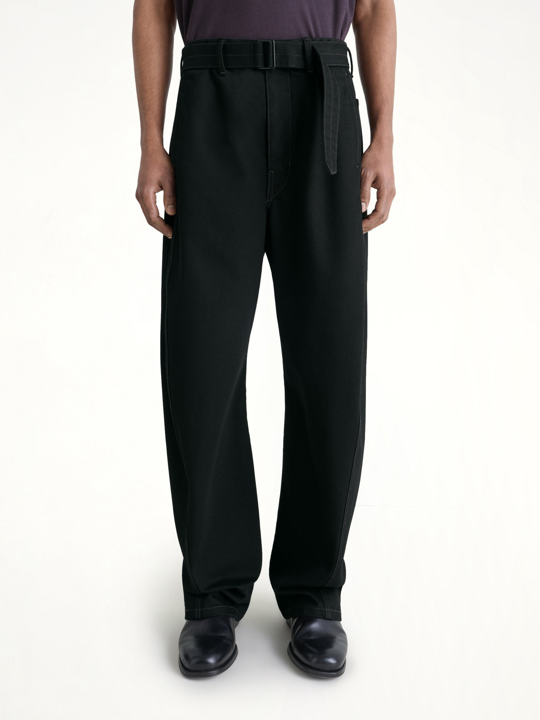 Women Twisted Belted Pants In Black - 7