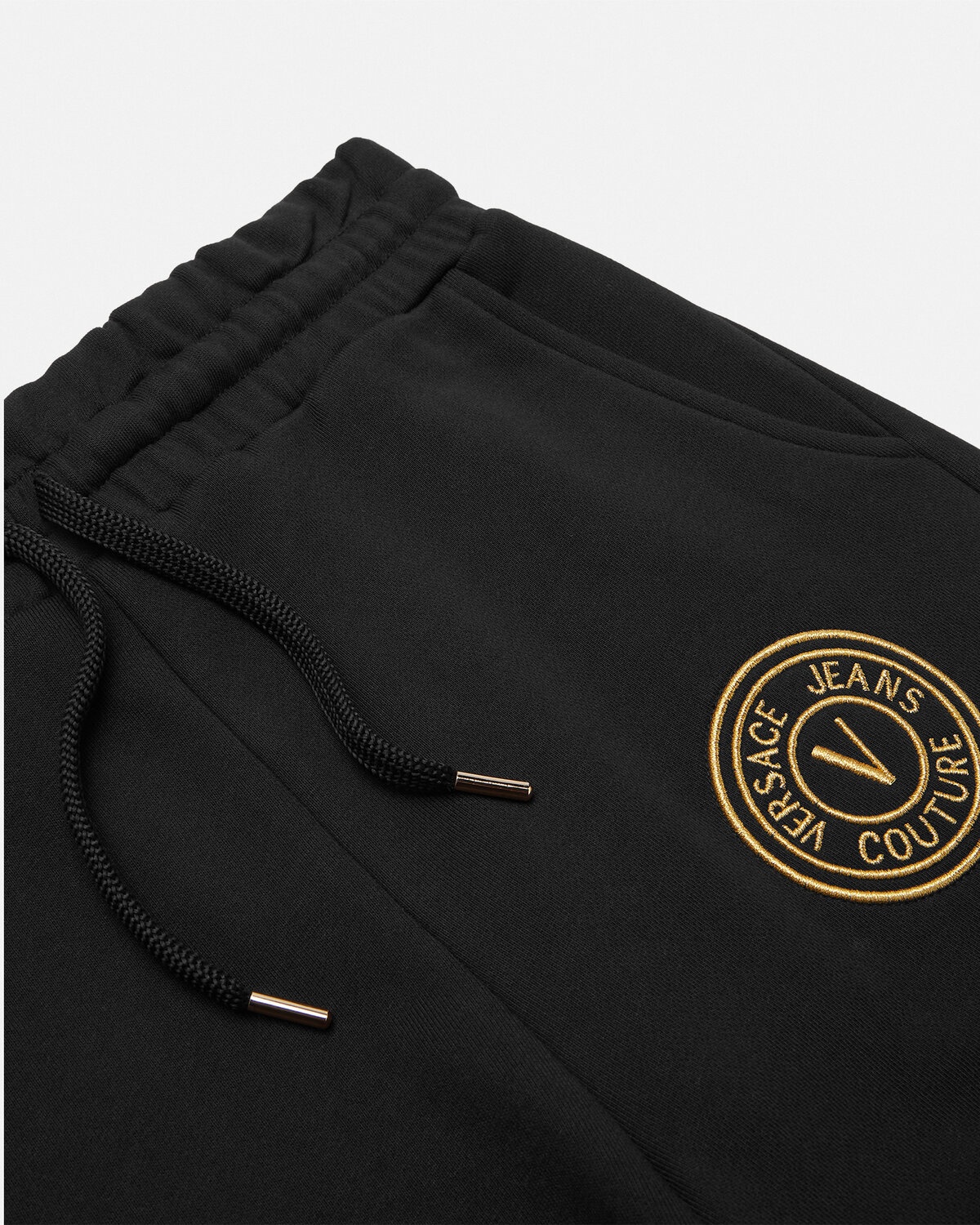 V-Emblem Sweat Shorts - 2