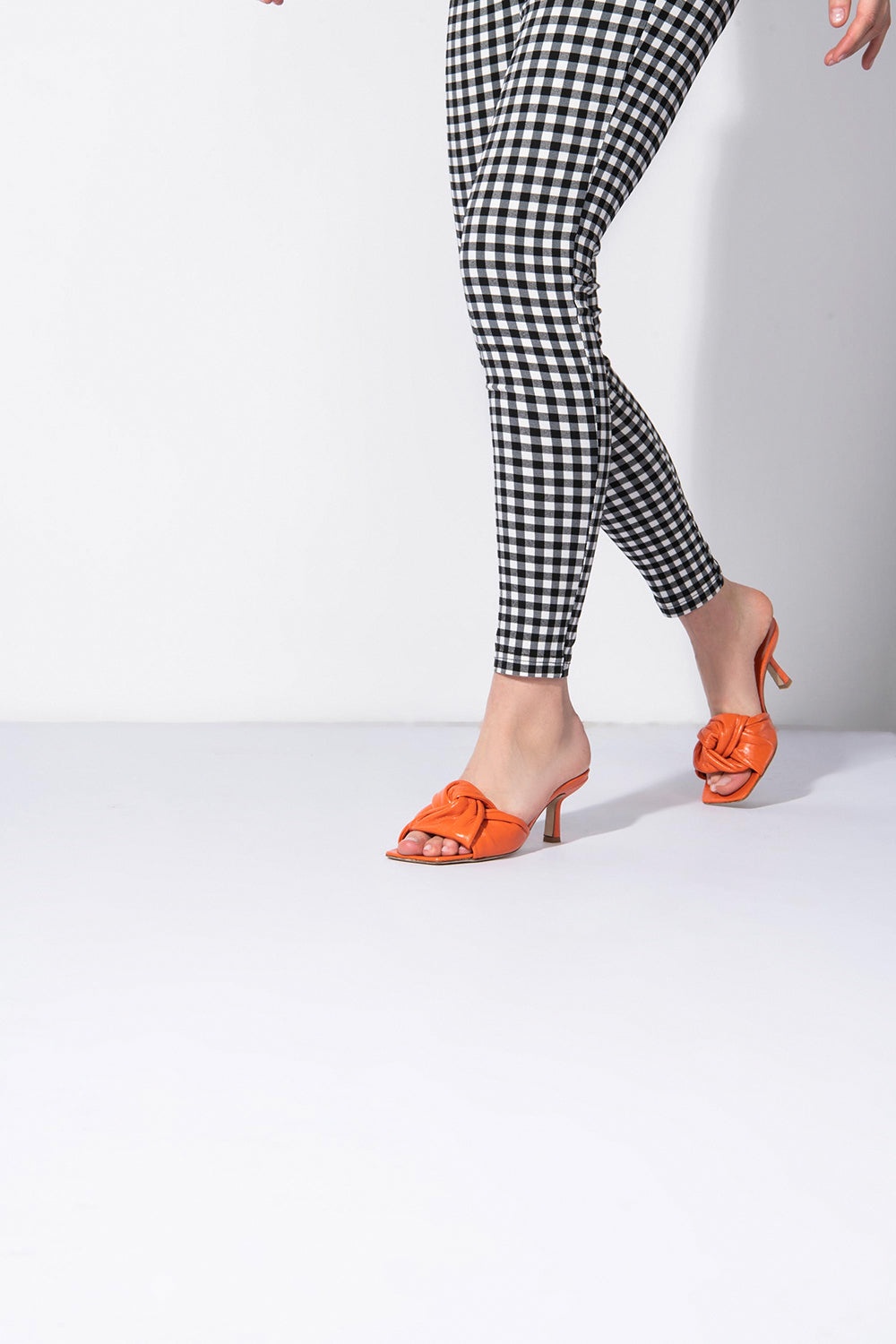 Lana Papaya Gloss Leather - 5