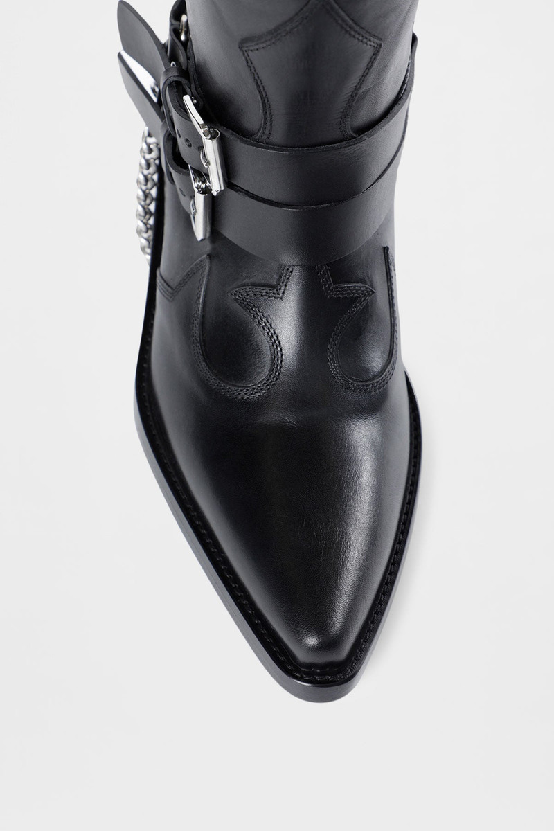 Finnbo Santiago Boots With Belts 5