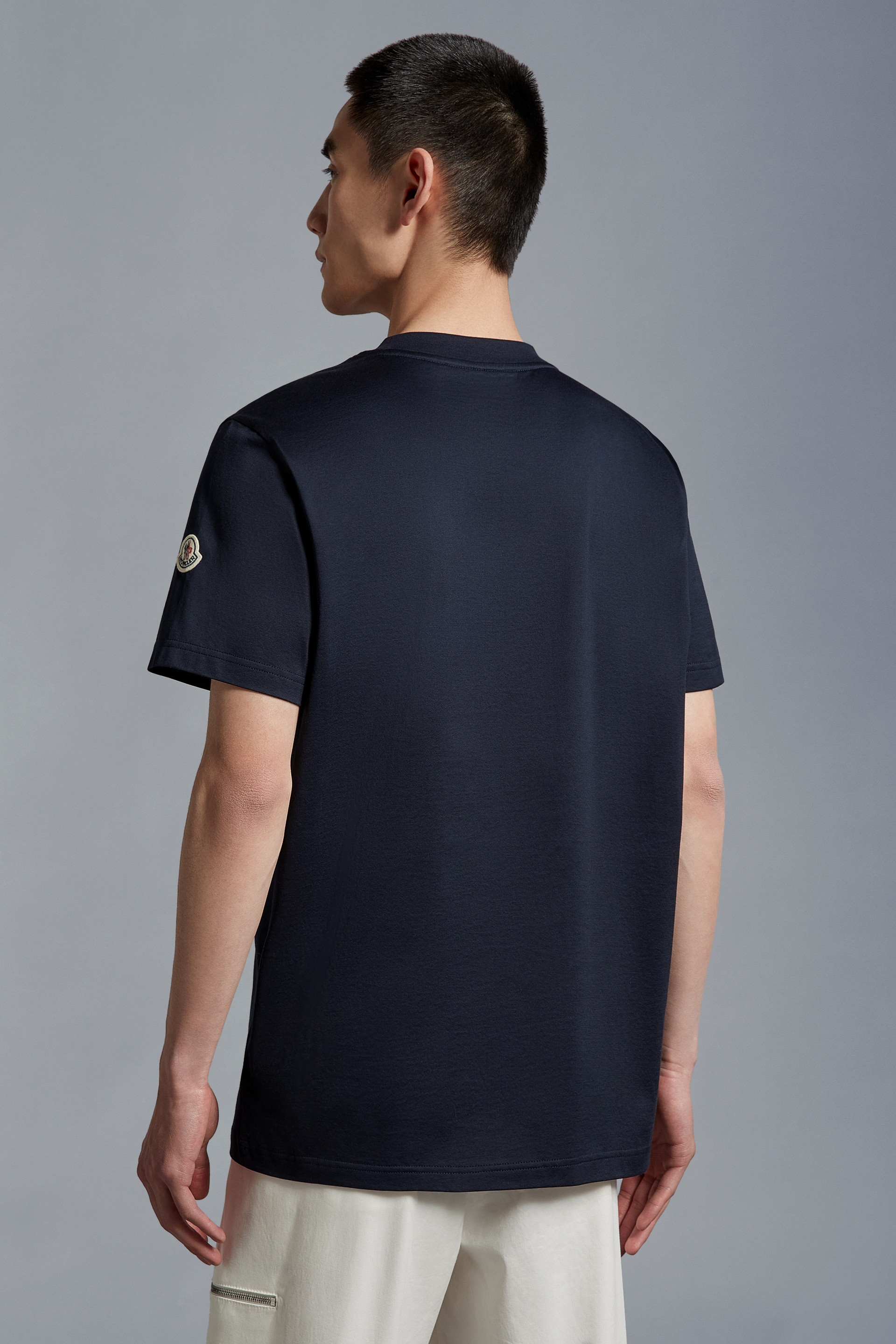 moncler mountain logo t shirt