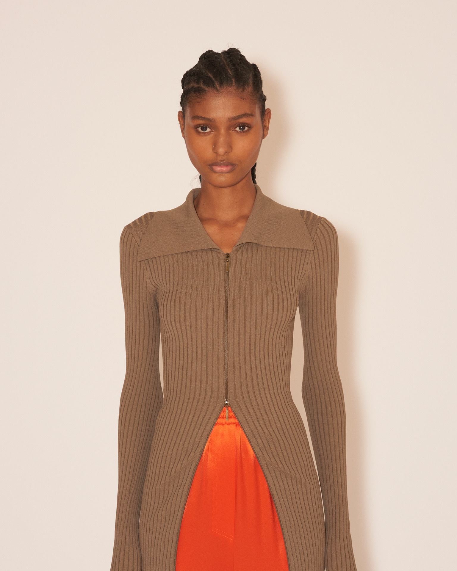 BENNIE - Fitted long sleeve midi dress - Desert Dust - 2