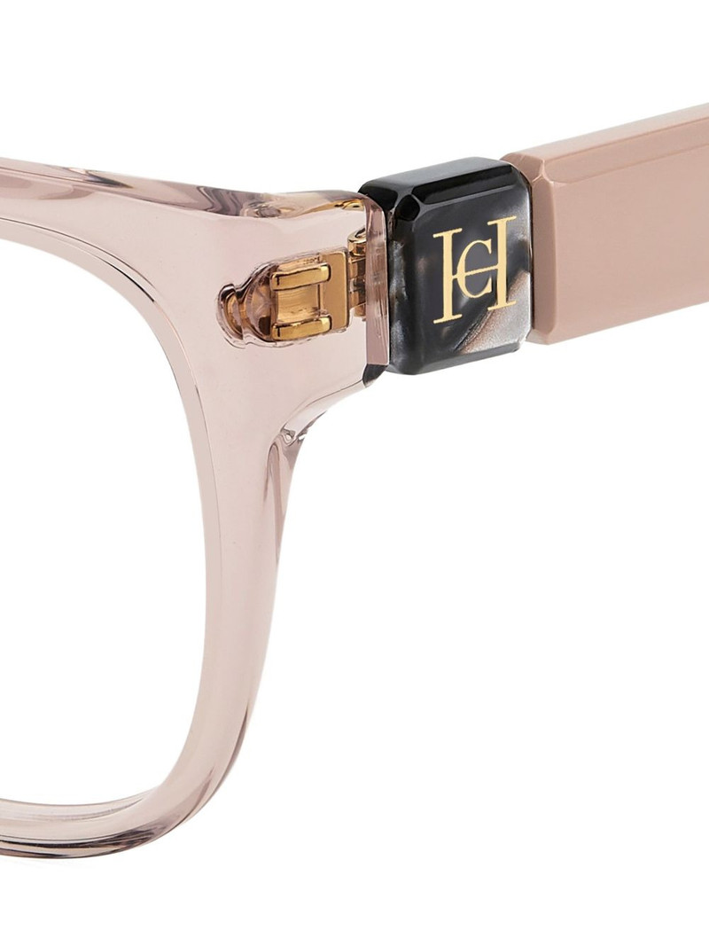 cat-eye glasses 3