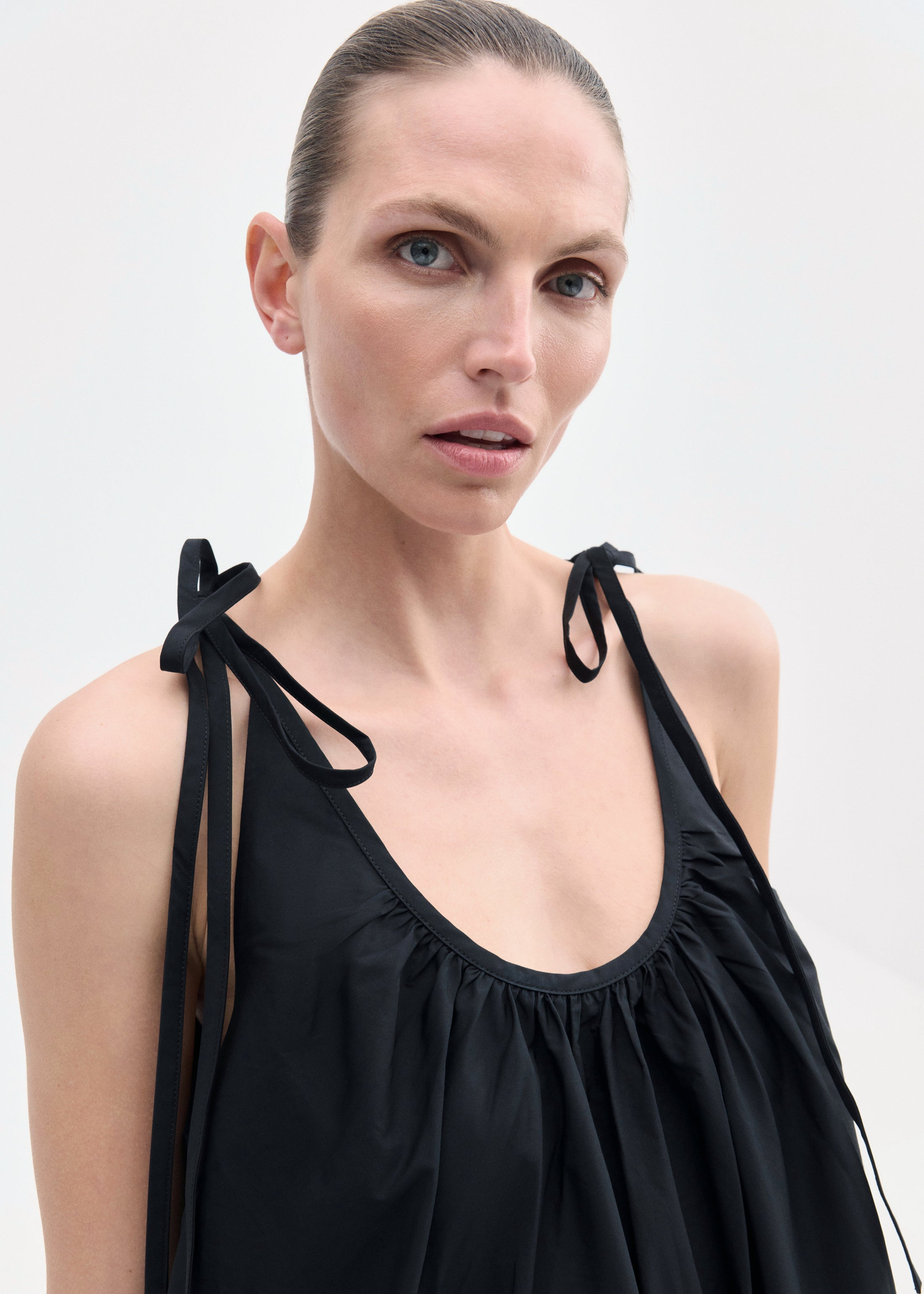 Gathered Halter Dress in Cotton Poplin - 4