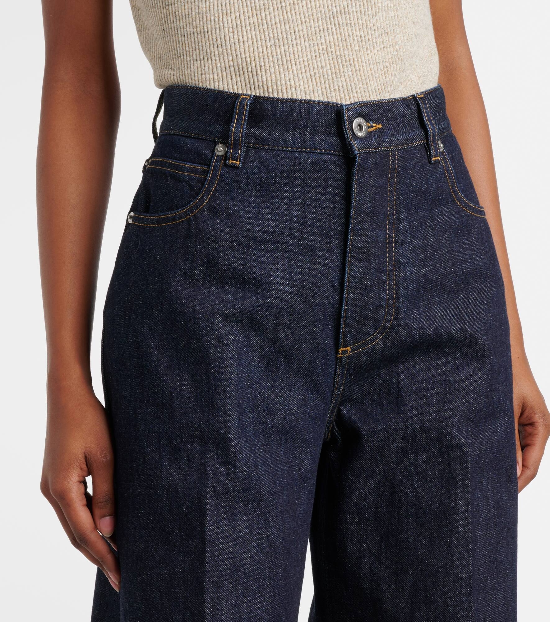 High-rise wide-leg jeans - 4