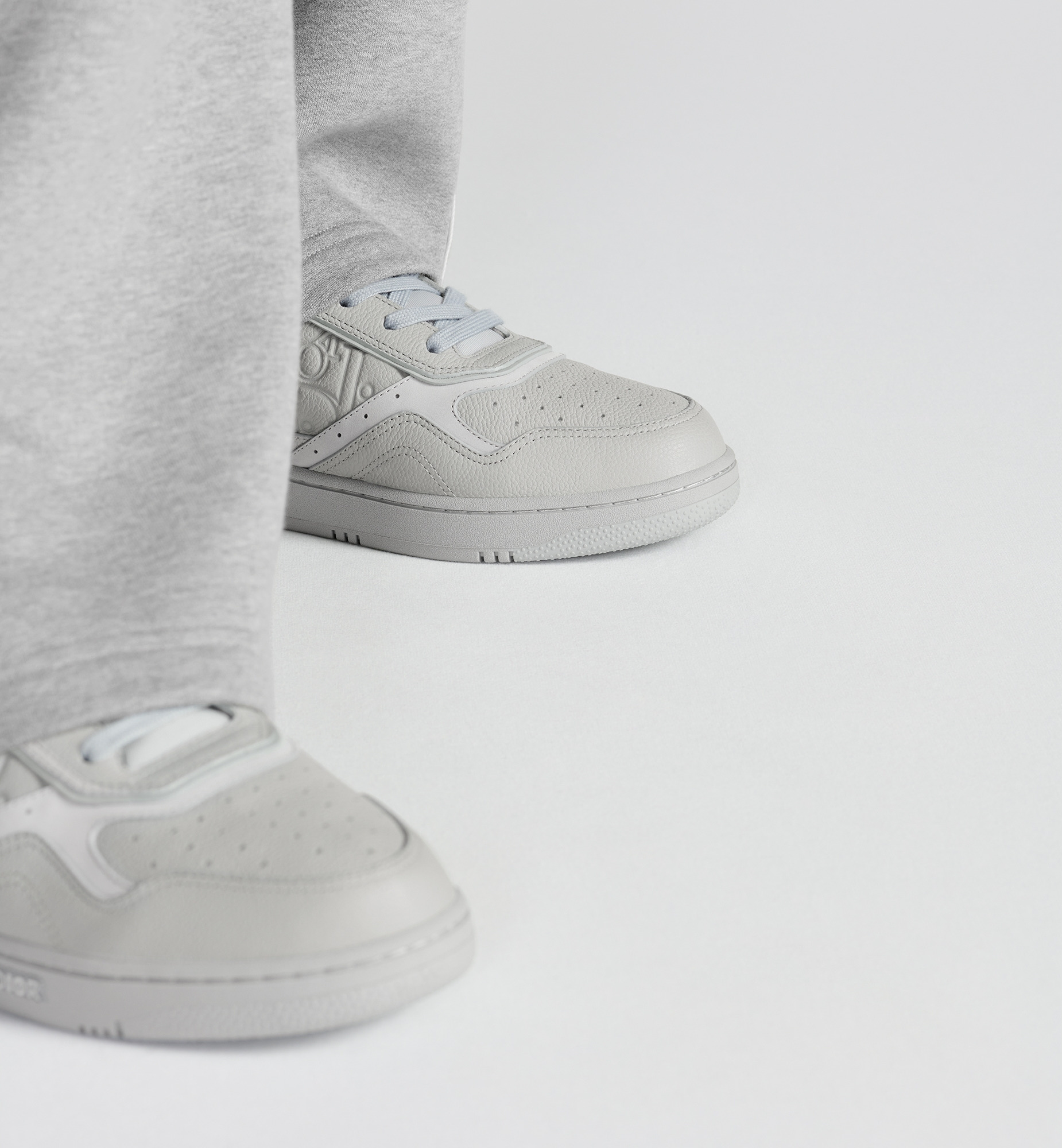 B27 Low-Top Sneaker - 4
