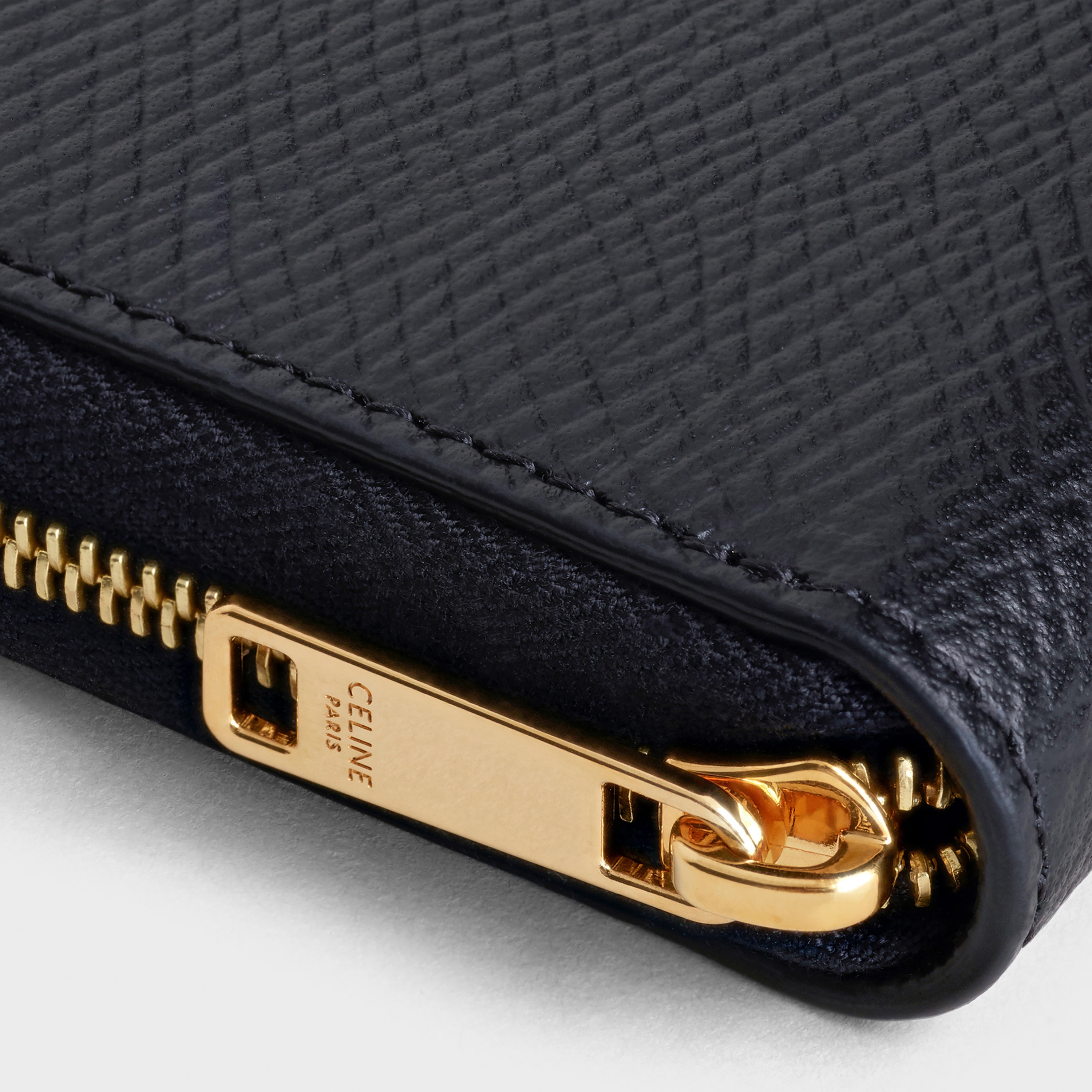 Compact zipped wallet in Grained calfskin - 5