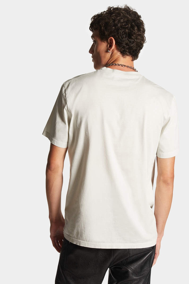 HOT DOGS REGULAR FIT T-SHIRT 4