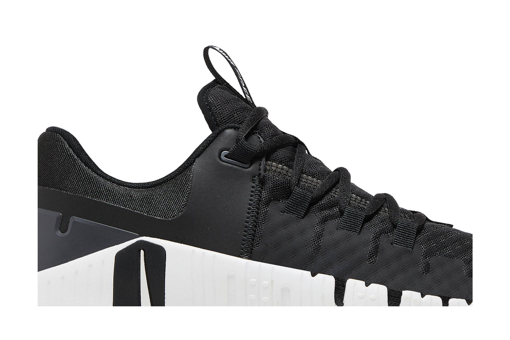 Free Metcon 5 'Black White' - 2
