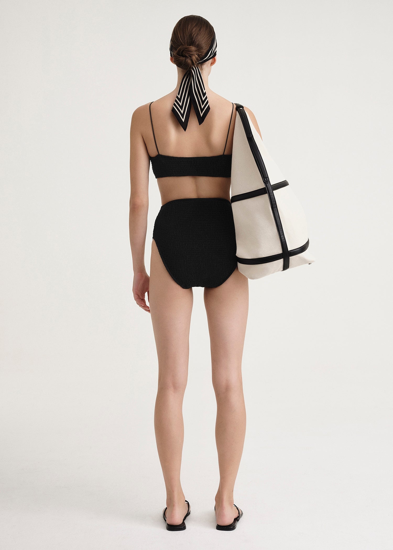 Smocked bikini top black - 3