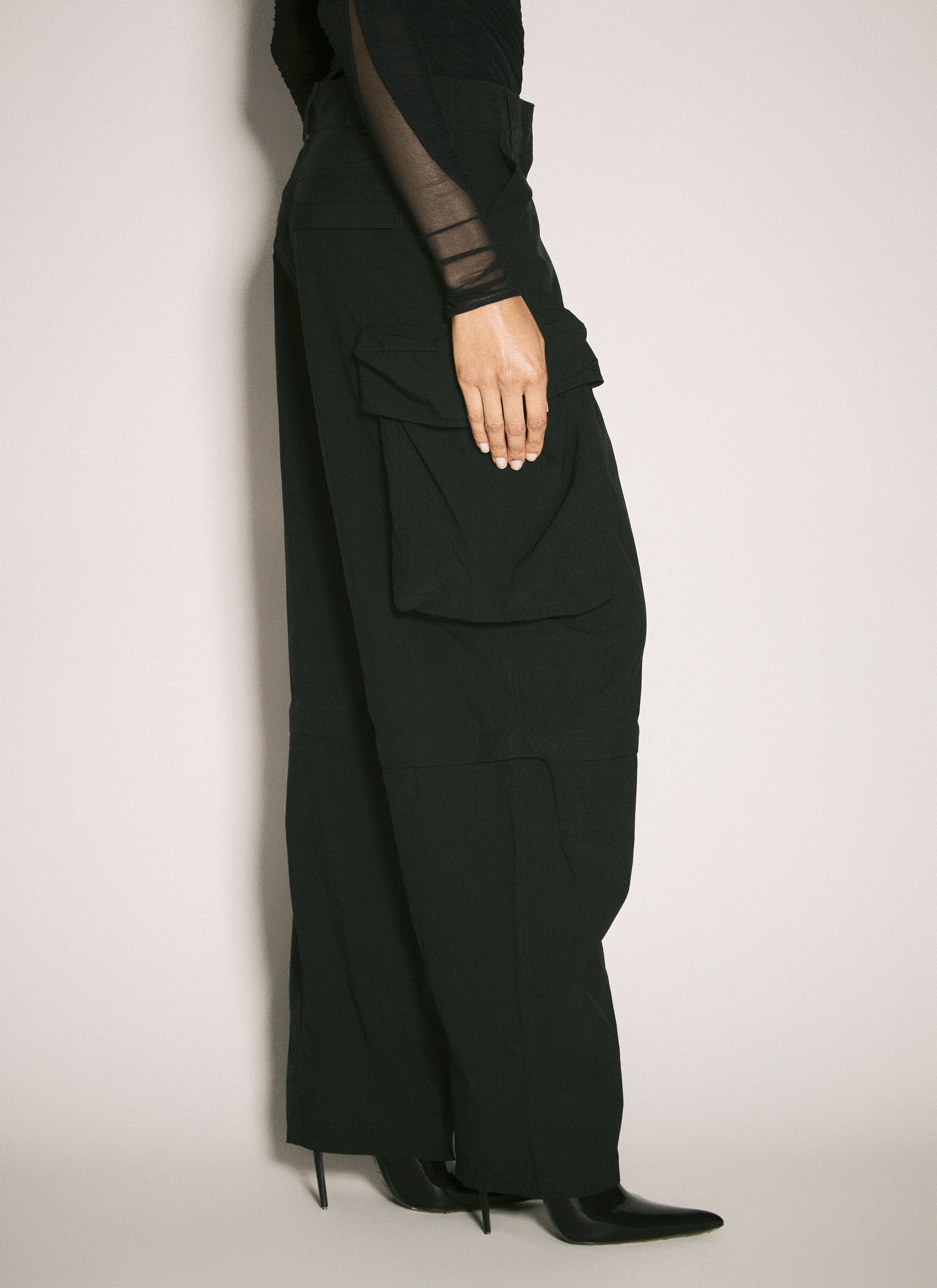 Logo Cargo Pants - 4