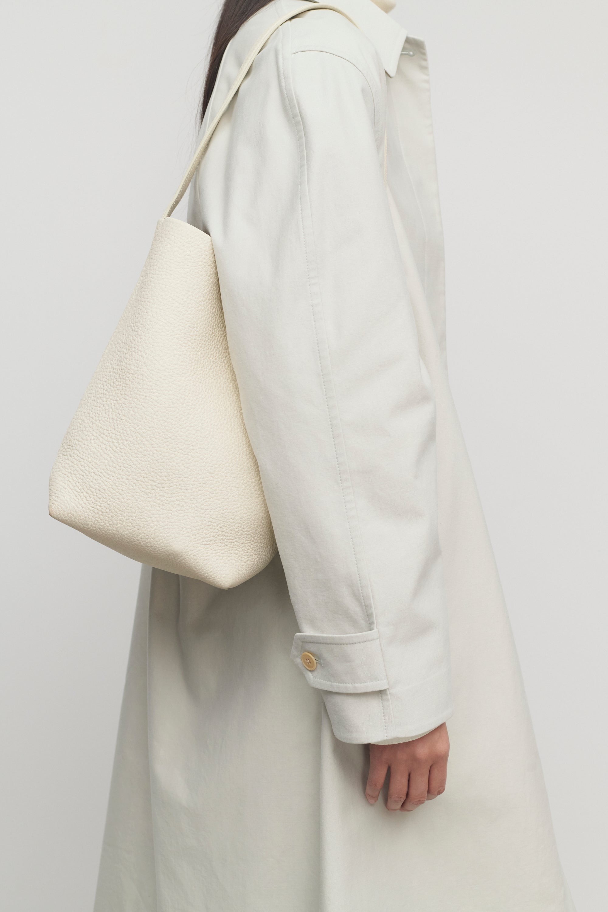 Medium N/S Park Tote Bag in Leather - 4