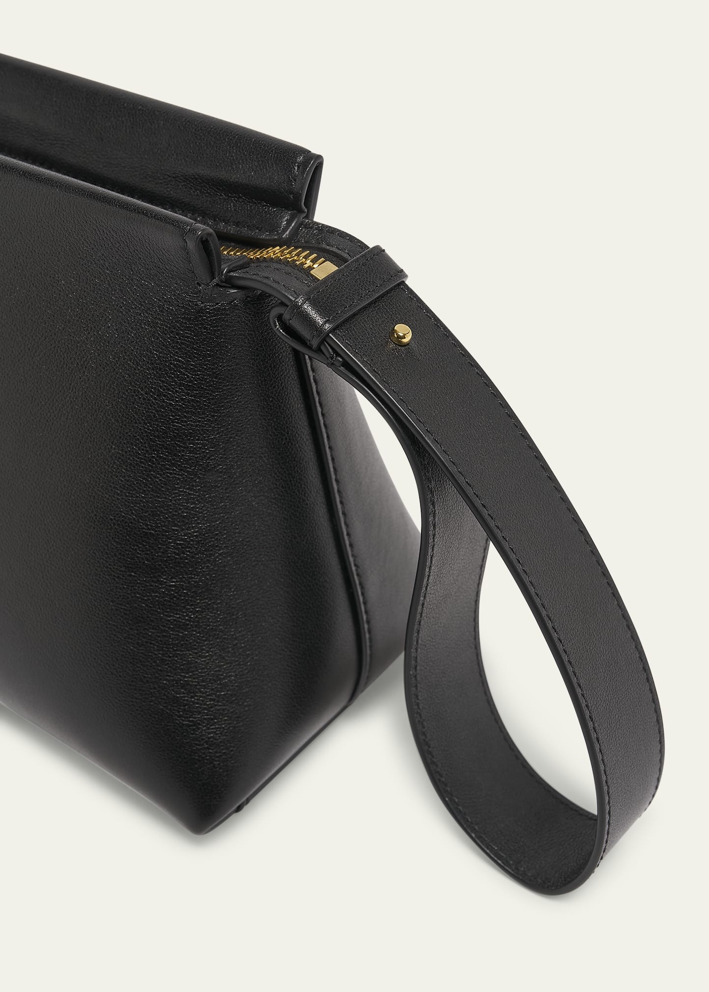 Day Wristlet Pouch Bag in Grain Leather - 4