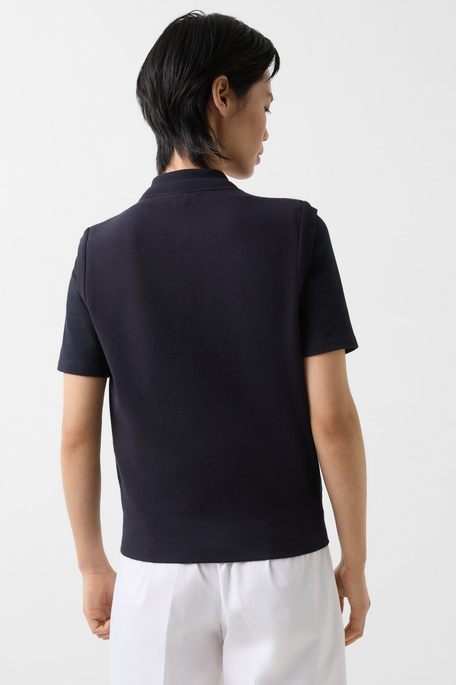 Zira hybrid knitted vest in Navy blue - 3