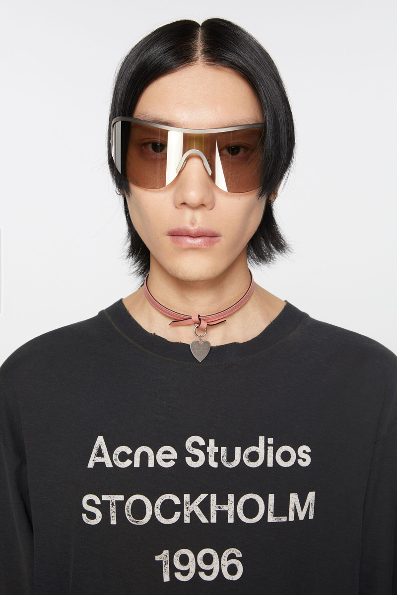 Musubi charm necklace - Salmon pink 3