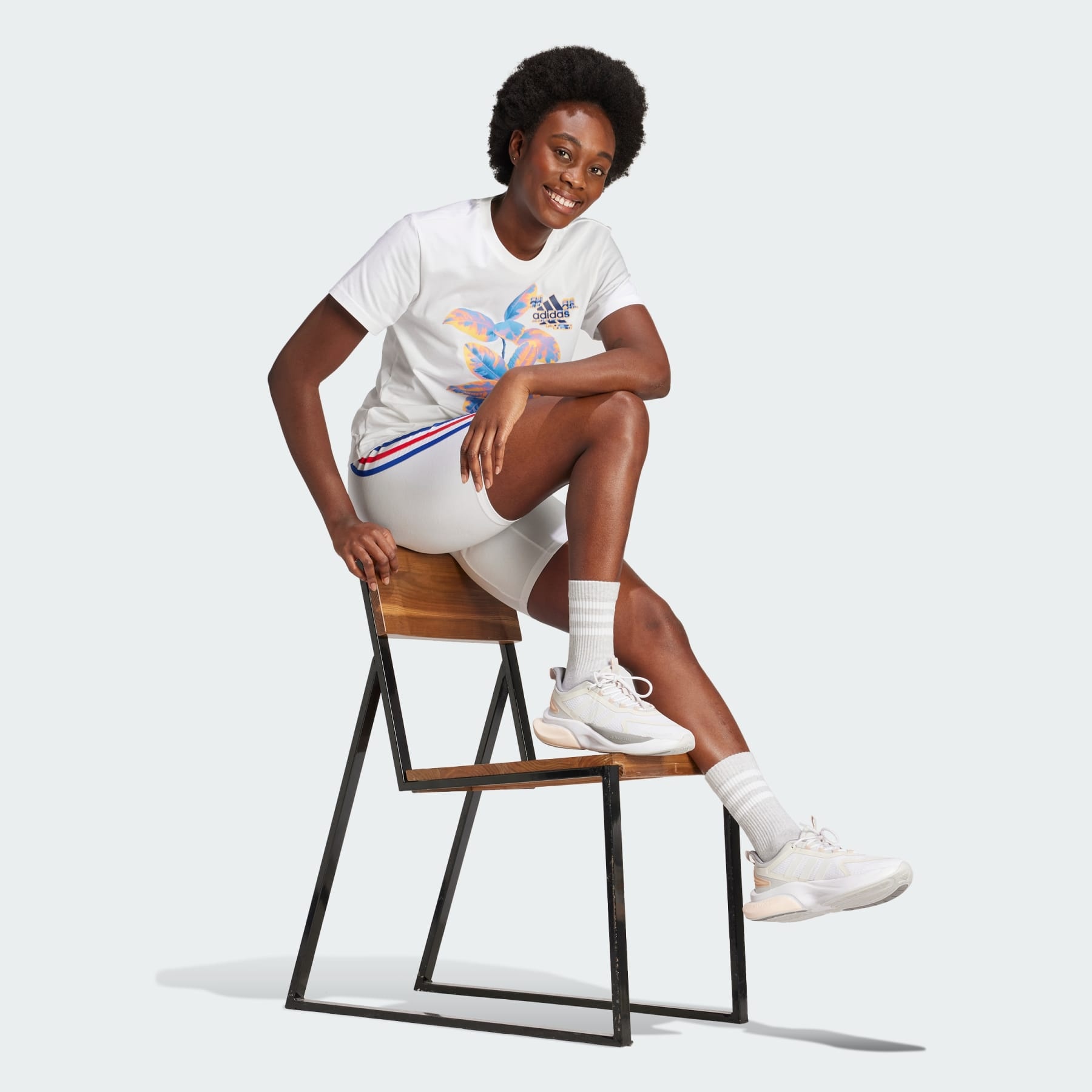 Future Icons 3-Stripes Biker Shorts - 4