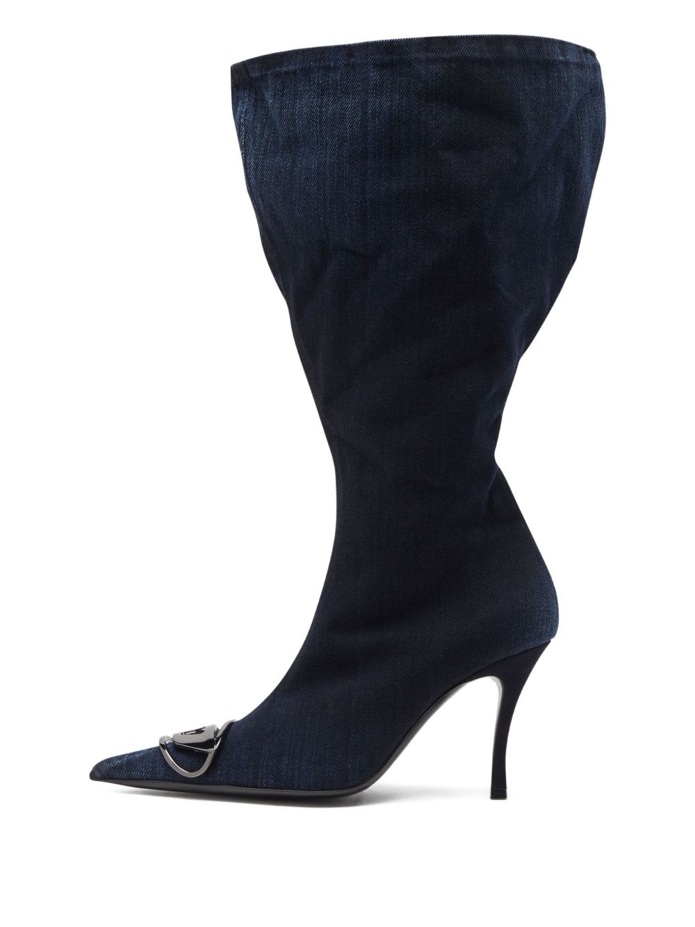 D. Venus boots - 4