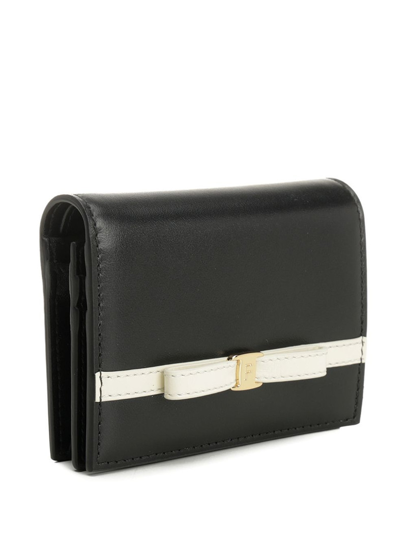 ribbon-detail wallet 3