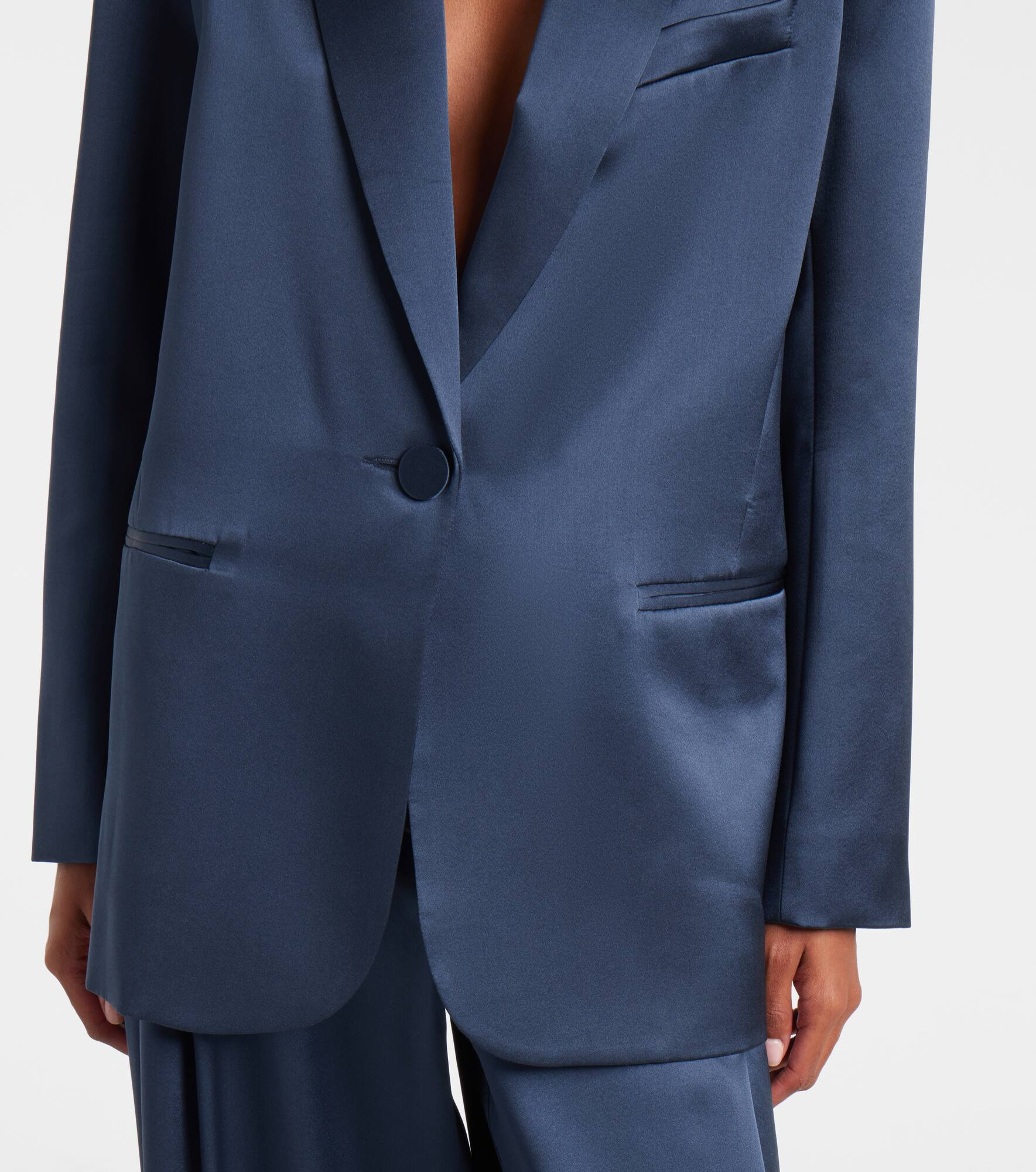 Oversized silk blazer - 5