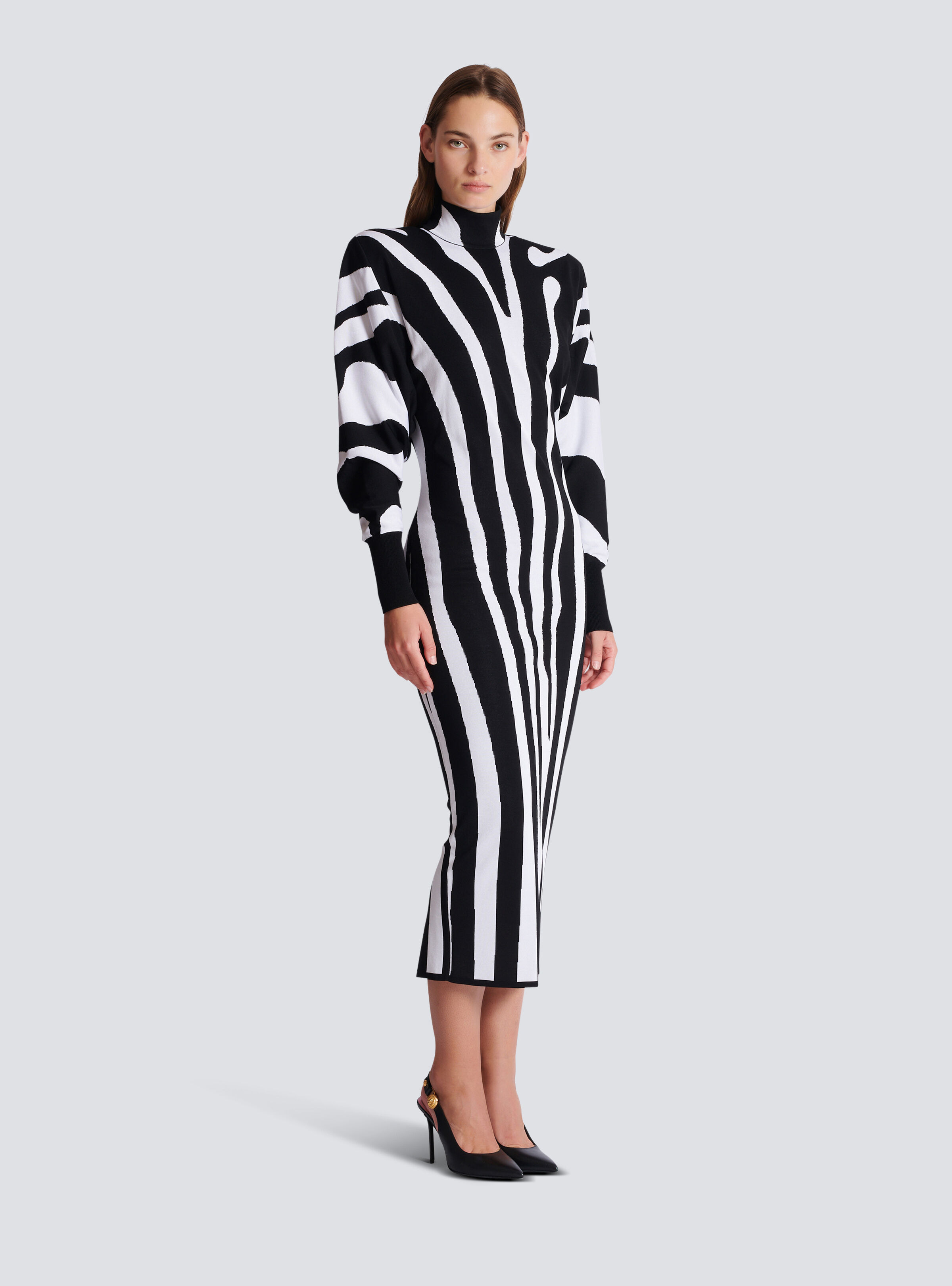 Long knit dress with zebra intarsia - 3