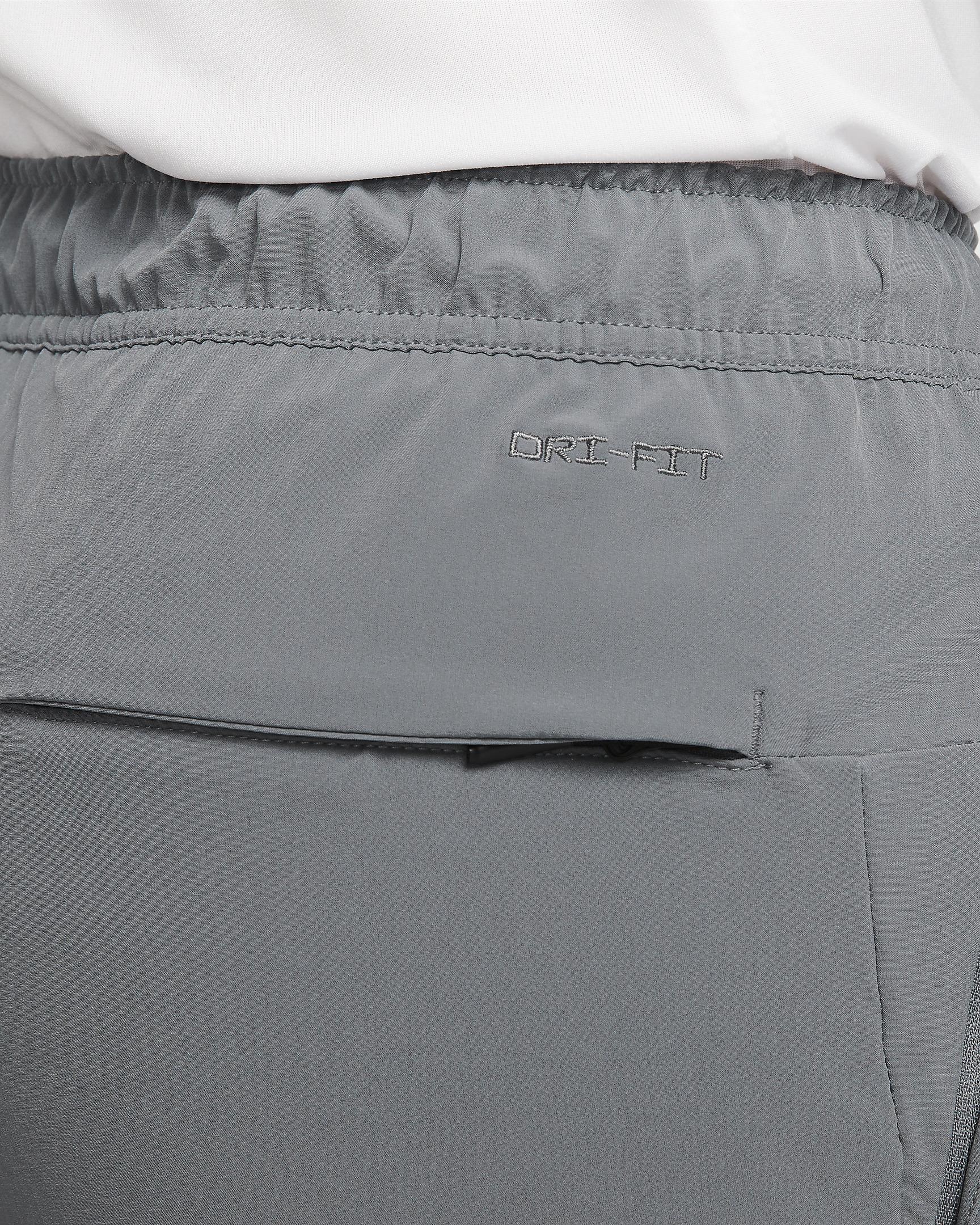 Nike Unlimited Men's Dri-FIT Zippered Cuff Versatile Pants - 4