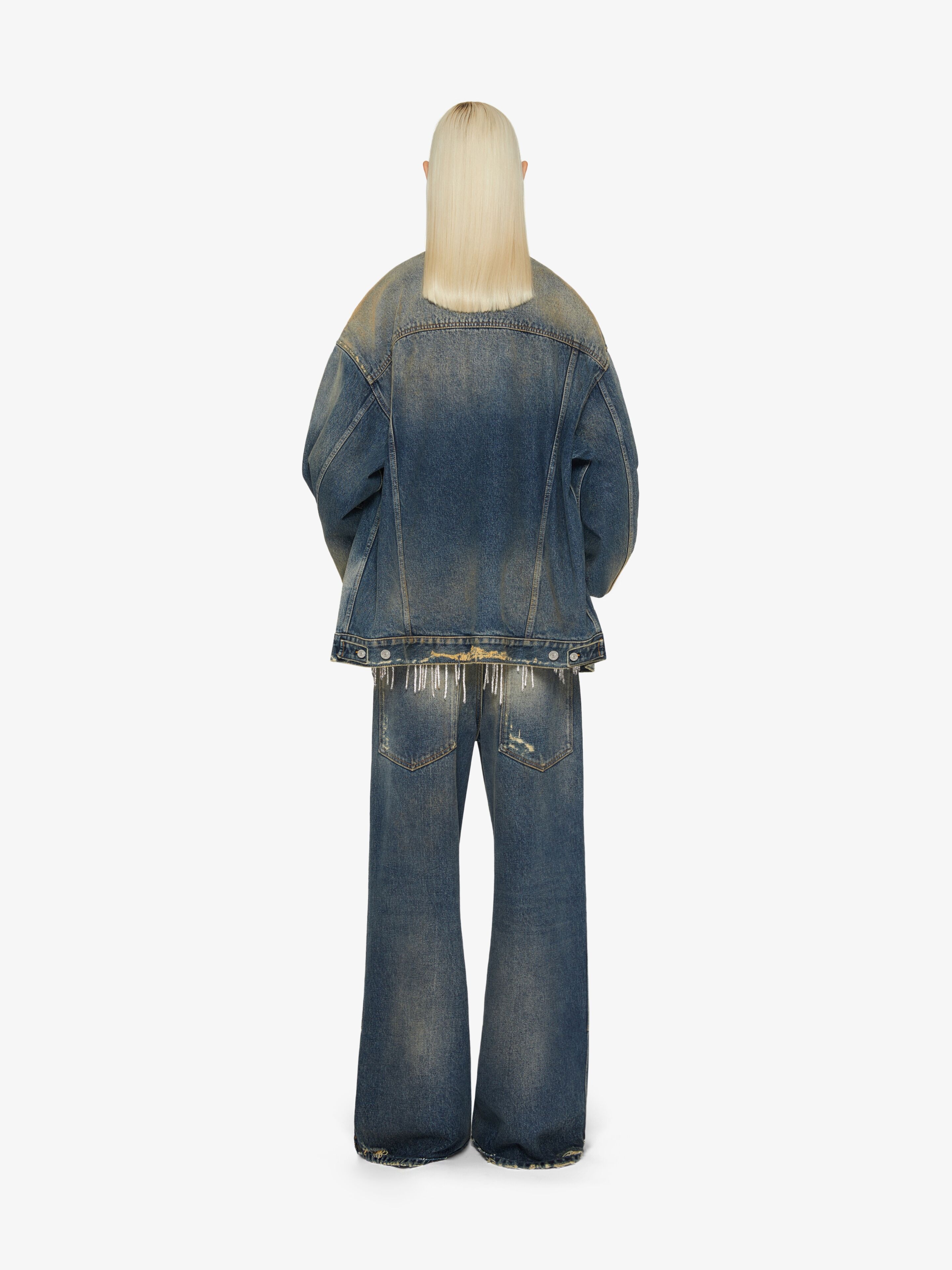 OVERSIZED JEANS IN DENIM WITH PATCHES - 4